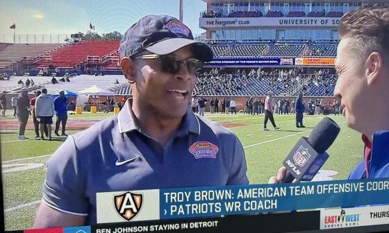 [Cox] Interesting to see Troy Brown wearing Senior Bowl gear, not Patriots apparel, while he serves as offensive coordinator of the American Team. Most Senior Bowl coaches wear their own team logos during practices. Brown’s job status is TBD with the Patriots’ OC search still ongoing