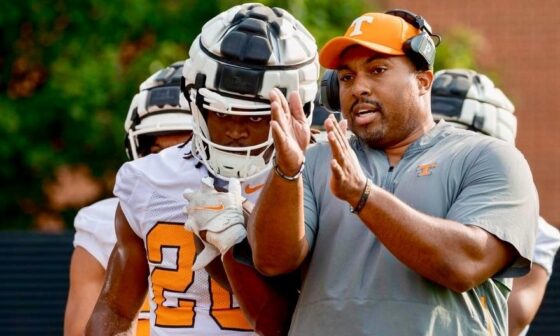 [@mzenitz] University of Tennessee’s Jerry Mack has emerged as a target for the Jacksonville #Jaguars running backs coach job, sources tell @247Sports.