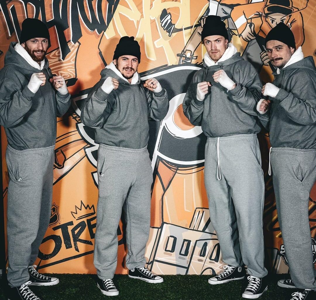 [Flyers] The Flyers dressed as Rocky for their arrival outfits for the Stadium Series! 🥊