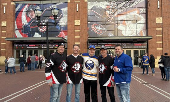 Met some of the Sabres dads in Columbus, I was able to get a photo with them.