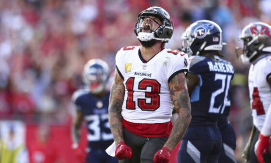 Still a Buc: Mike Evans and the #Buccaneers have agreed to terms on a two-year deal to avoid free agency and keep him in Tampa, per his agents @DerykGilmore and Darren Jones.   From the seventh pick in 2014 to potentially the Hall of Fame, Evans might do it all in a Bucs uniform.