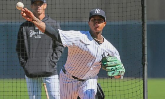 Day 1 of posting Marcus Stroman in a Yankee uniform until mods realize he's no longer a Cub and take him off the sub's header