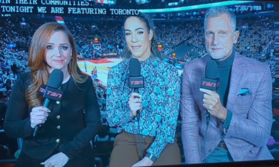20 seconds of broadcast awkwardness at the half