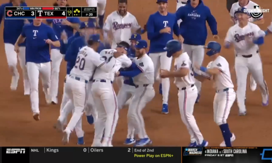 [Highlight] Jonah Heim gets redemption as the defending champs walk-off the Cubs.
