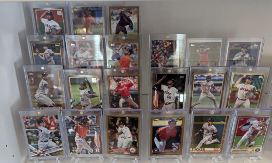 Celebrating the Astros golden era with gold rookie parallels!