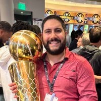 [Tomer Azarly] Ty Lue says Kawhi is participating in a quarter of practice, and the Clippers will ramp him up with the hope of playing in Game 1 Sunday.
