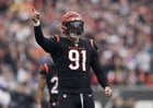 [Adam Schefter] Bengals three-time Pro-Bowl DE Trey Hendrickson has requested to be traded from Cincinnati, per league source. Hendrickson is due to make $15 million this season, and is looking for more long-term security than Cincinnati has been willing to offer.