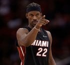 [Charania] Miami Heat star Jimmy Butler is feared to have an MCL injury in his knee, sources tell @TheAthletic @Stadium. The injury could sideline Butler for an indefinite period. MRI to come.