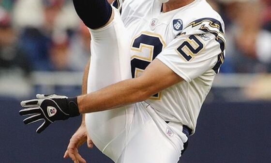 Legendary Chargers Punter DARREN BENNETT for no particular reason, but actually FOR A VERY PARTICULAR REASON!