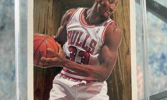 Cool Basketball Card: Scottie Pippen Card with Error Dennis Rodman Name on it. Pan for Gold 95-96 Scottie Pippen PFG#10 Card