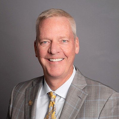 Steve Hollar (actor in Hoosiers, and now a Dentist) facing Felony Charges for Criminal Confinement and Battery