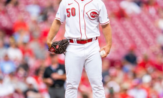 [Reds] The #Reds today activated LHP Sam Moll from the 15-day injured list and optioned RHP Casey Legumina to Triple-A Louisville