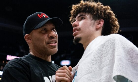 LaVar Ball has no regrets as LaMelo, Lonzo deal with injuries he blames on NBA conditioning, 'raggedy shoes'
