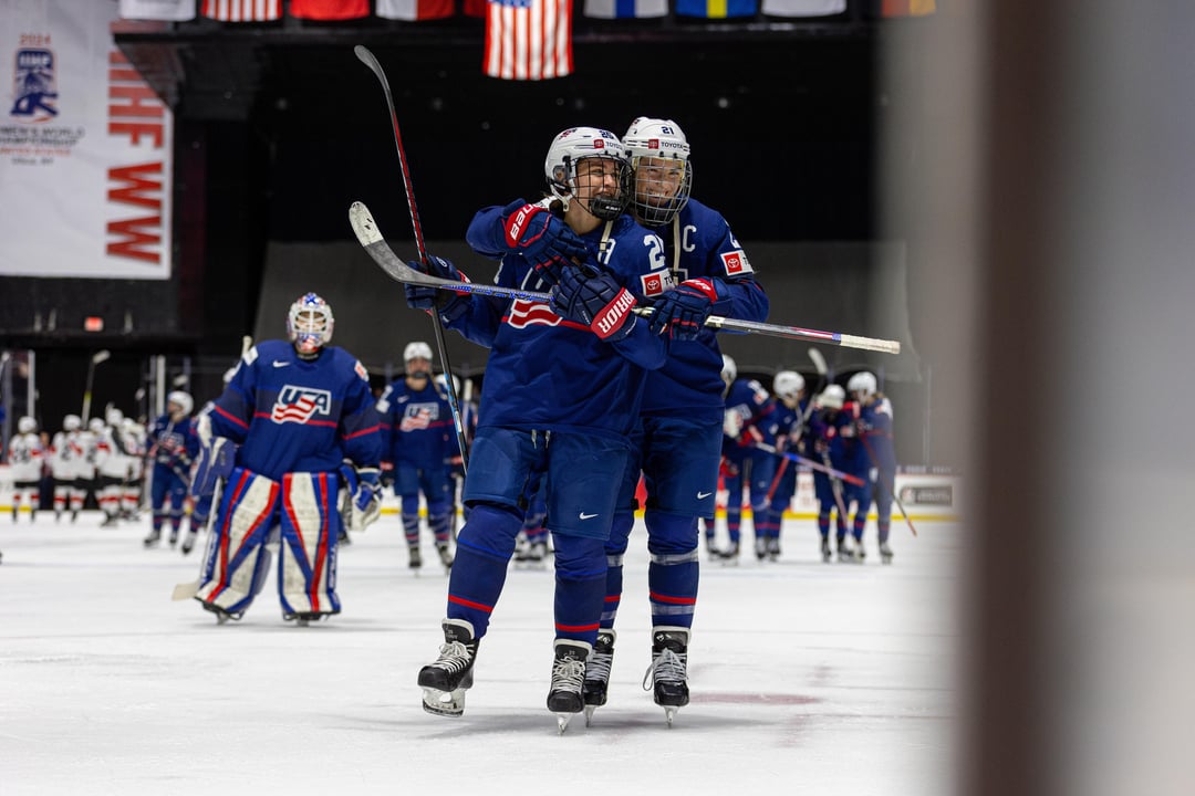 Day 1 @ IIHF Women’s Worlds through my lens