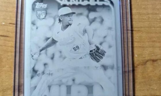 Picked up Soriano’s Rookie 1/1 printing plate for $30 a few weeks ago with the hopes he’d transition to a starter. Sad it took an injury for him to have a shot but totally stoaked on how he’s been so far! Stay hot Soriano and fight for your spot!