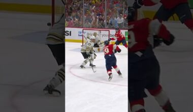 Tkachuk tally! ✅ 🎯 🌴