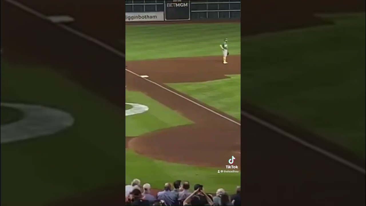 Astros Rookie, Joey Loperfido First Career Home Run!!