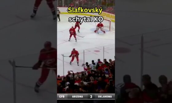Juraj Slafkovský dostal knokaut #slafkovsky #hokej #slovensko