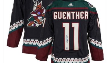 Anyone else get shafted by NHL Auctions?