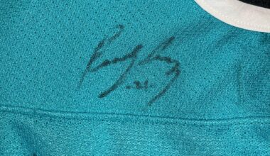 Unidentified Autographs