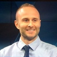 [Himmelsbach] Was told by several sources today that the lack of a definitive timeline for Porzingis’s return was due to the fact that the team just doesn’t know yet.   They’ll be cautious and see how he responds to treatment, but no one is viewing this as a season-ending injury.