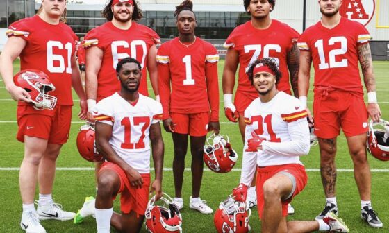 Group photo of our 2024 draft picks from the Chiefs Twitter account.