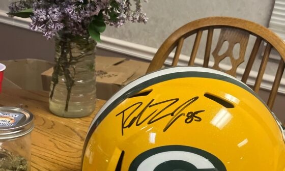 Unknown signatured packers helmet