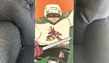 Thought I’d share my Phoenix Coyotes Skateboard I found in my old stuff. She’s a bit worn but cool I think.