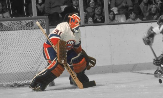 One of the greatest goalie masks of all time (OC)