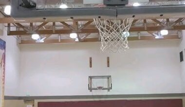 Is this a move people should incorporate more when going downhill to the paint/low block? Just curious