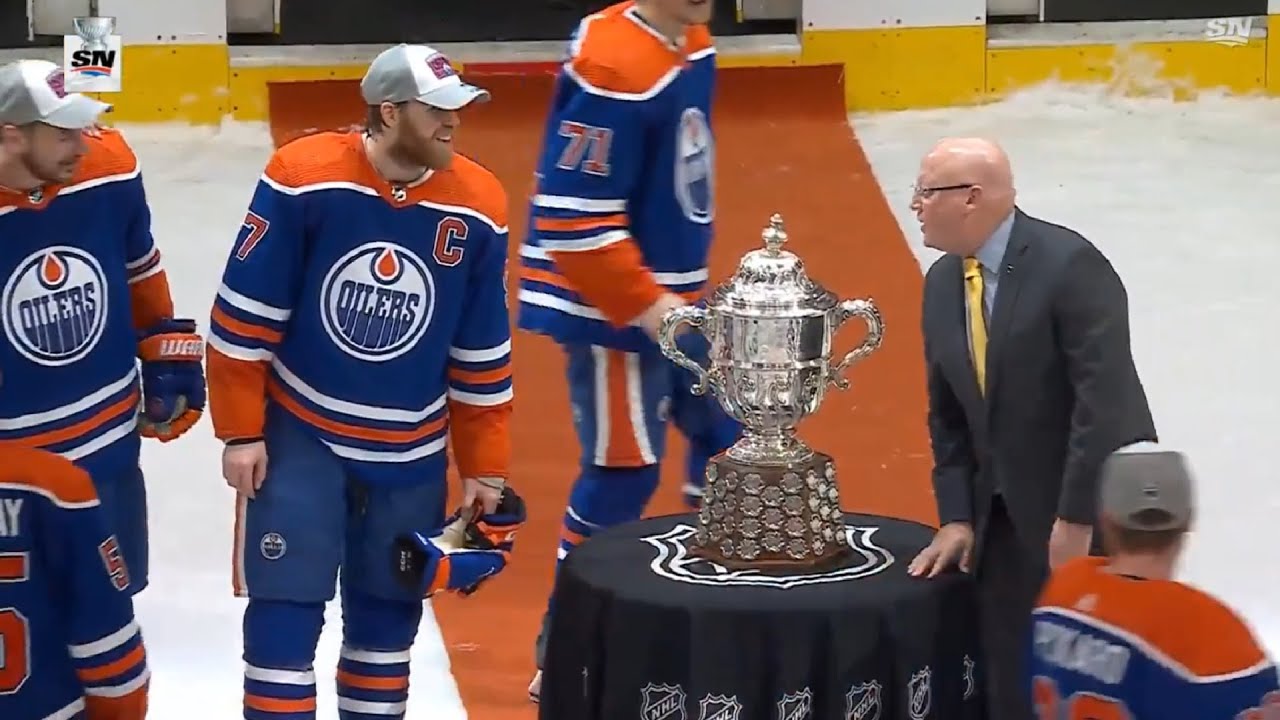 OIL COUNTRY GOES NUTS