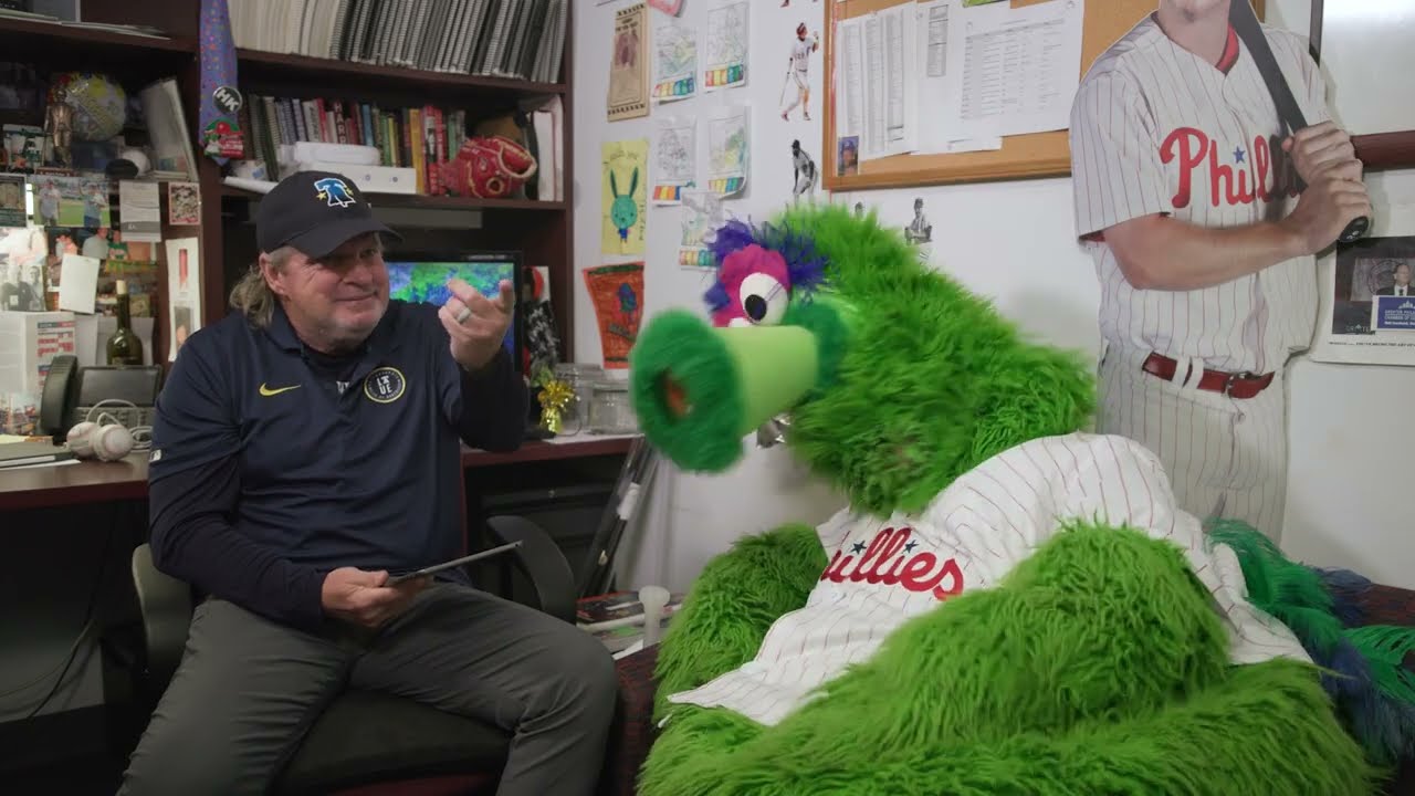 John Kruk Teaches the Phanatic How to Vote for All-Stars! | Philadelphia Phillies