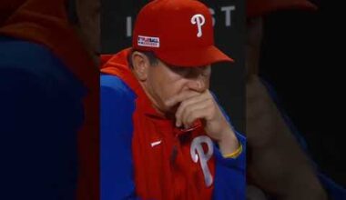 CEDRIC MULLINS AVOIDS THE TAG AND IS SAFE #baseball