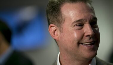 “It’s his team, I bought it for him” 🖕🏻