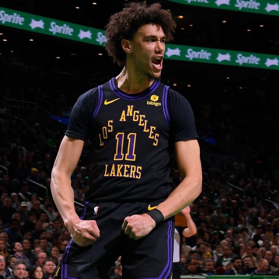 (ShamsCharania) Lakers center Jaxson Hayes is exercising his $2.4 million player option to return for the 2024-25 season, sources tell @TheAthletic @Stadium. Hayes reunites with new coach JJ Redick.
