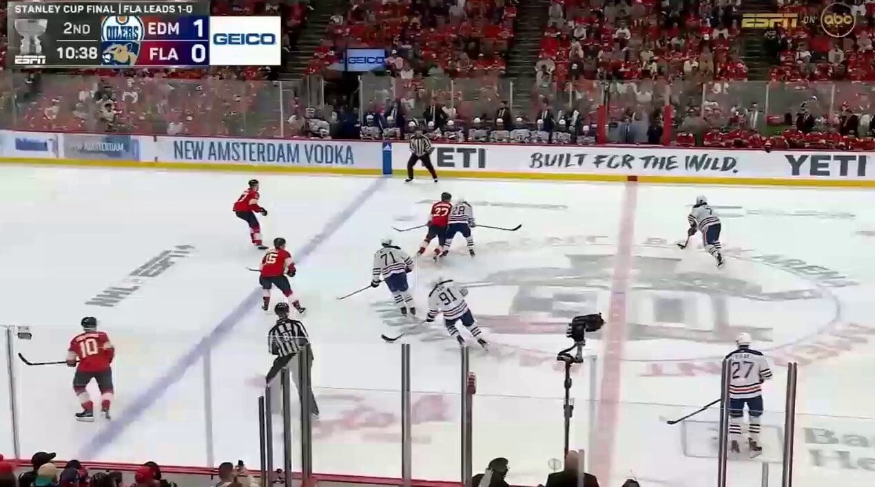 Seconds after putting the puck on his own net, Niko Mikkola rifles one into the right net to tie it up at 1!