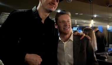 For the first time since 1989, the NHL and NBA MVPs are from the same city. MacKinnon joins Jokic as the top players in their respective leagues out of the Mile High City this season. The last players from the same city to win MVP were Wayne Gretzky and Magic Johnson.