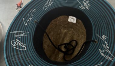 I got my San Jose sharks hat signed by the team