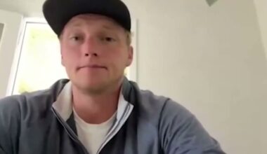 Riley Tufte on signing with the Bruins | FULL Press Conference