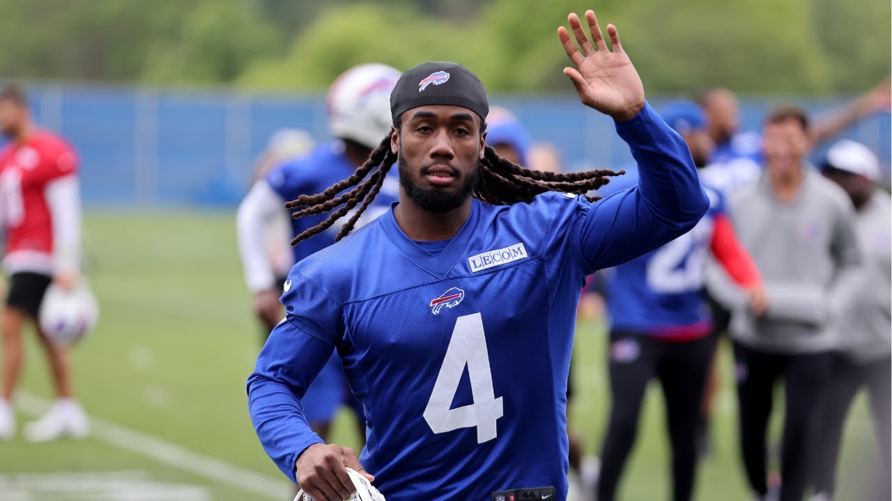 Is James Cook poised to elevate to superstar mode in 2024?