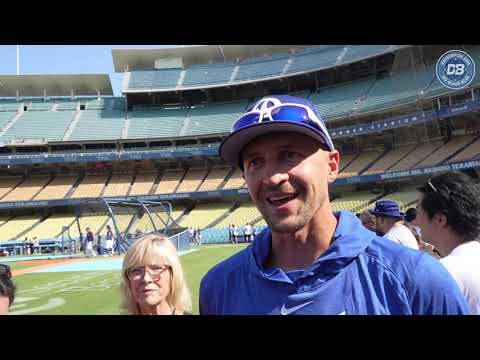 Dodgers pregame: Nick Ahmed details signing contract, plan moving forward