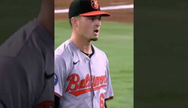 Gunnar Henderson with the glove  #mlbhighlights