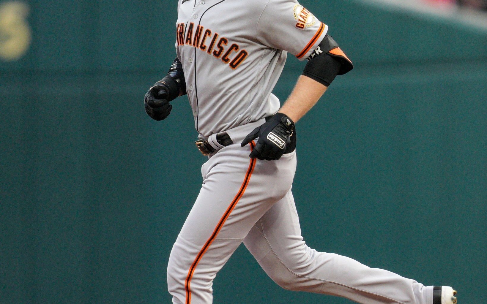 [Reds] The #Reds have acquired OF Austin Slater and cash considerations from the Giants in exchange for LHP Alex Young.