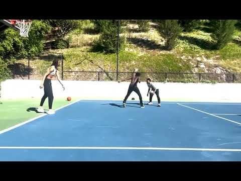 Lil scoom and bloodhound lil Jeff playing ball