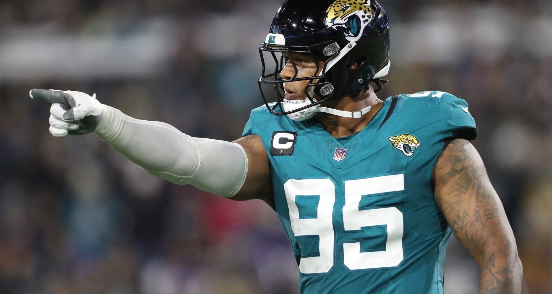 [Jamal St. Cyr] Roy Robertson-Harris is now a part owner of the Jacksonville Icemen.   “As an athlete, I’m happy to support the Icemen and other teams in the Zawyer Sports Family.  As a father, I’m even prouder to commit to an organization that prides itself on family entertainment and giving back.”