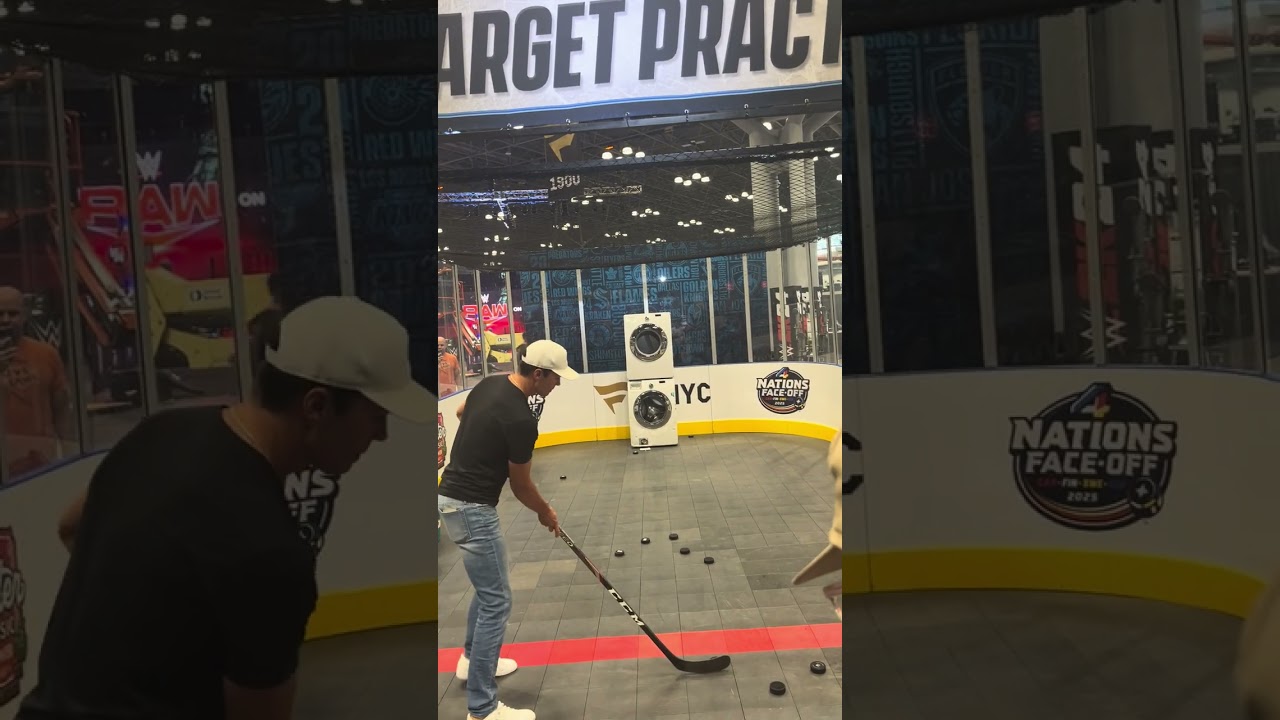 🐐 Tom Brady Shows Off His Sidney Crosby Skills @Fanatics Fest NYC 🗽🏒