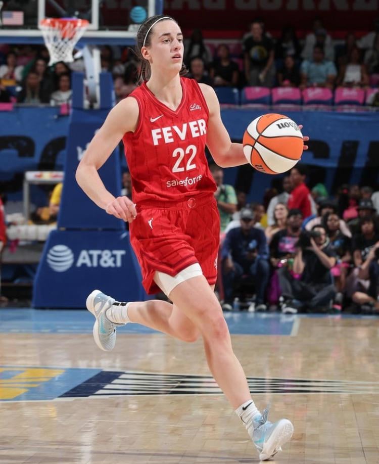 Not Pacers related really, but shes literally putting up Tyrese Haliburton statlines. 31/12/4 vs the Sky.