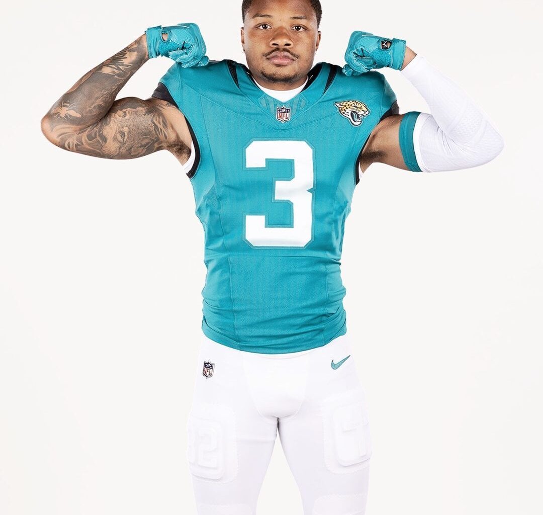 [Jaguars] Tyson Campb3ll 😤(Tyson Campbell changes number from 32 to 3)