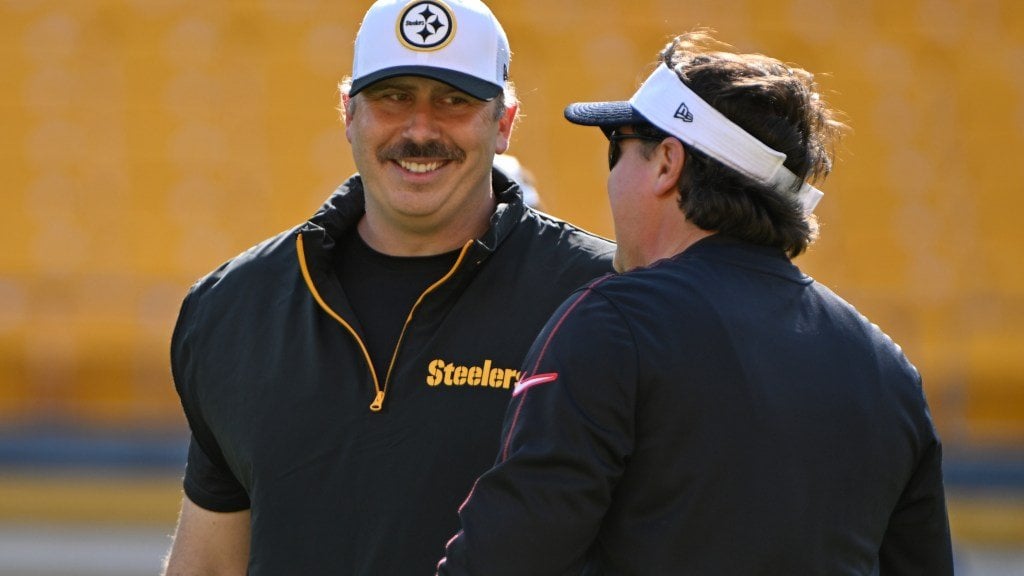 For a second week in a row, Steelers fans call for OC Arthur Smith's job