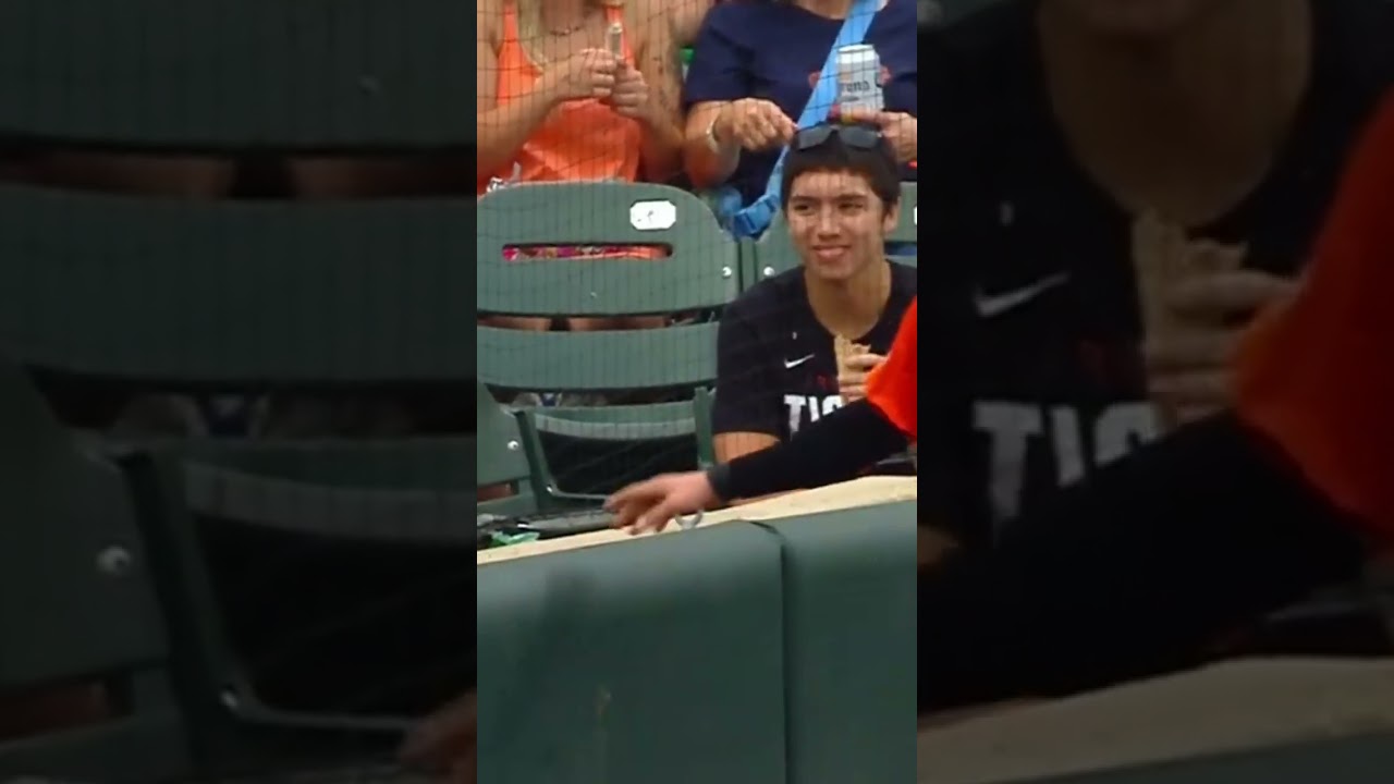 Colton Cowser keeping quiet for this fan 🥹